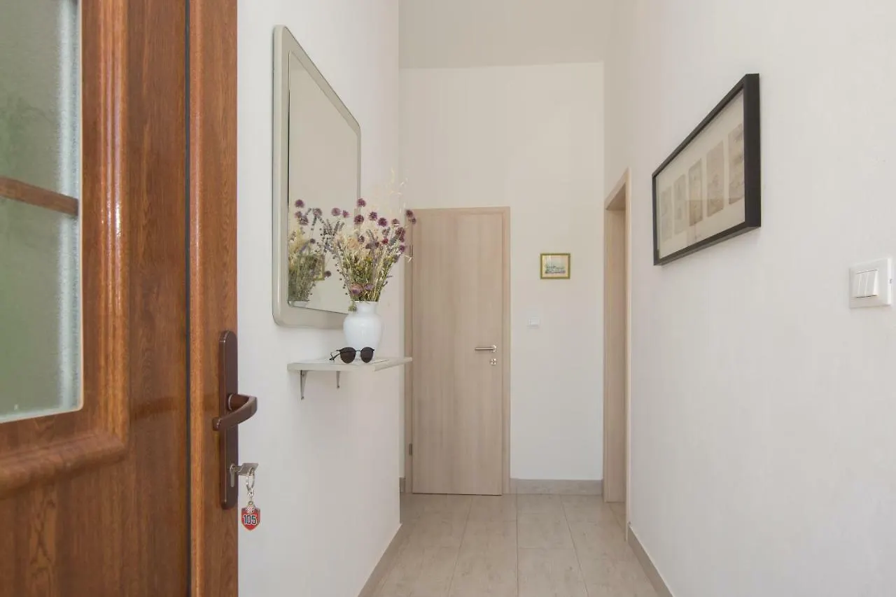 Holiday Home Suzana 1276 Kaštel 0*,  Kroatien